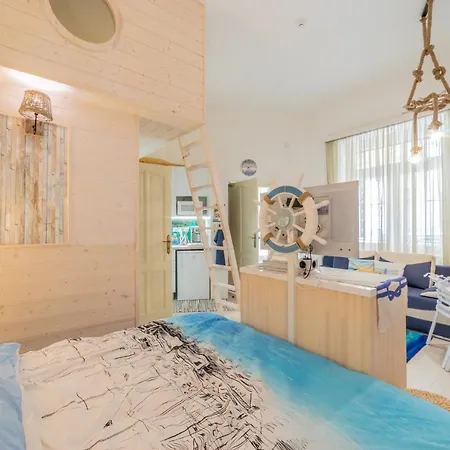 Urban Nest Synagouge 아파트 *